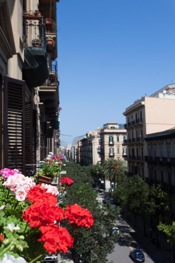 Abas Centro Storico B&B Palermo Exterior foto
